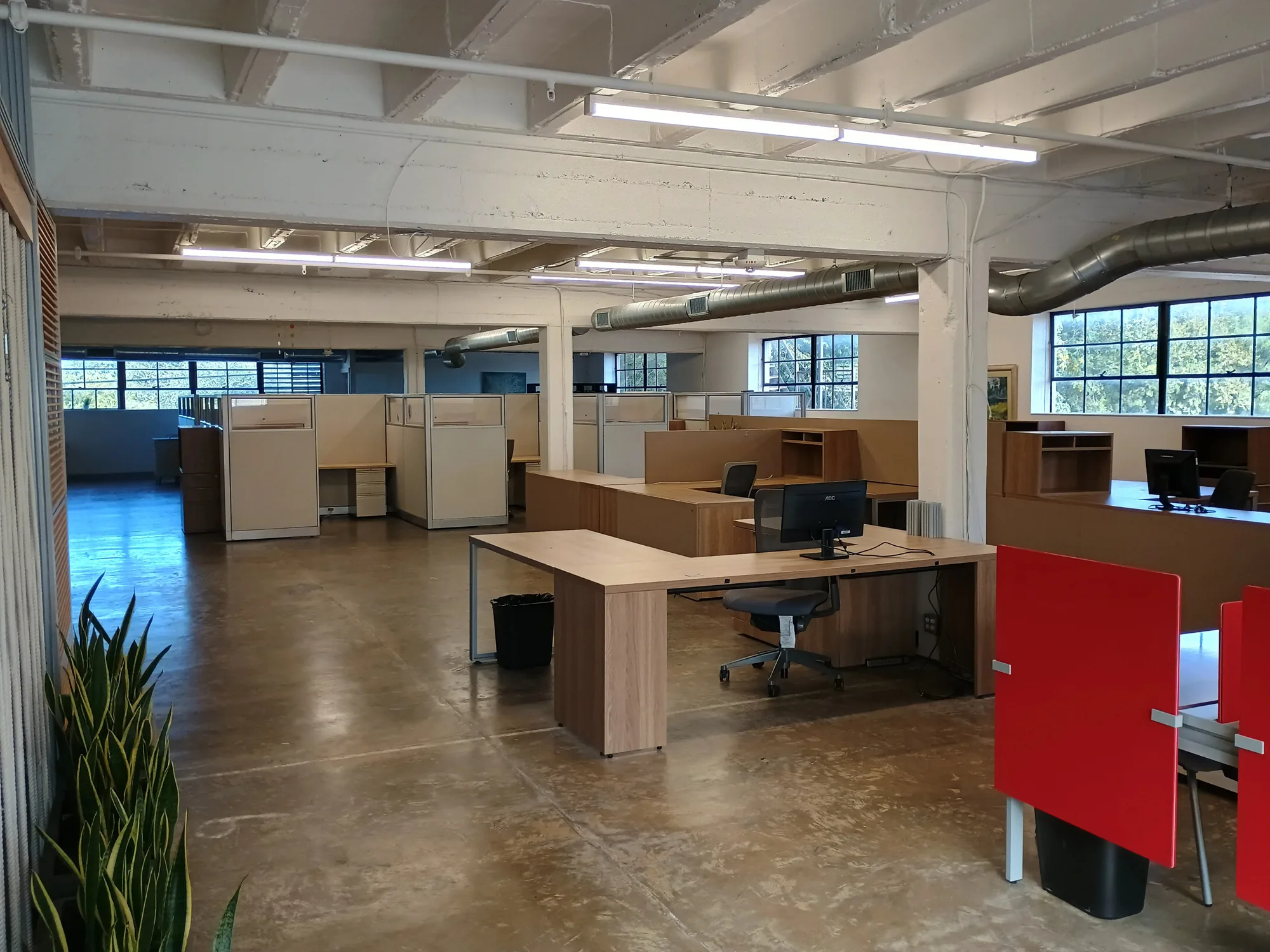 Second-floor photograph 8