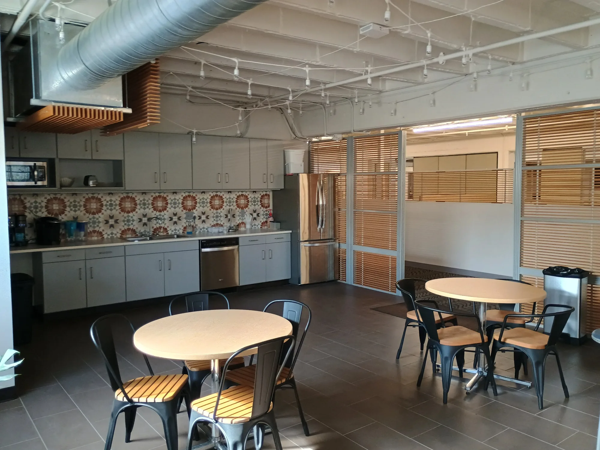 Second-floor photograph 14