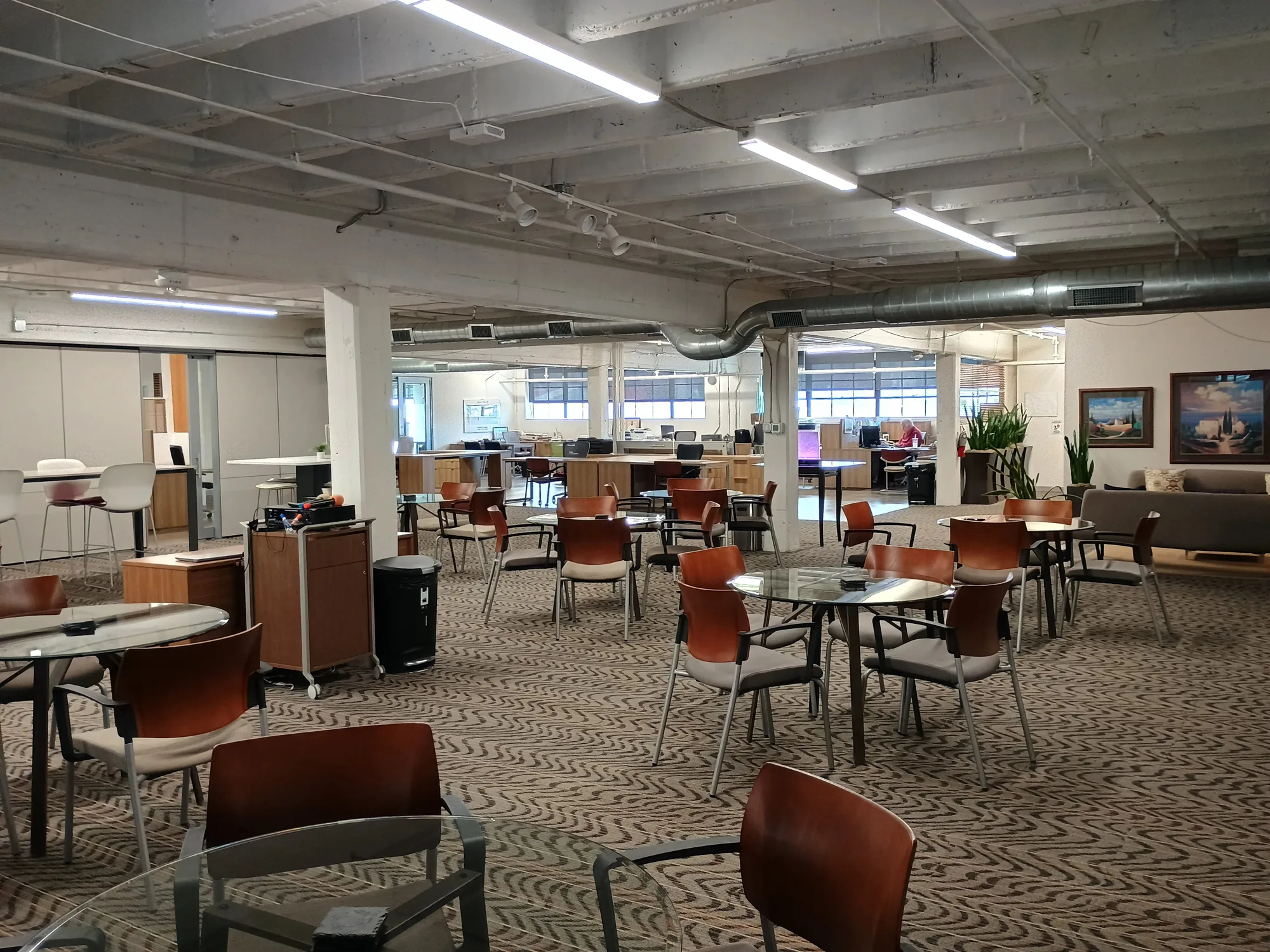 Second-floor photograph 15